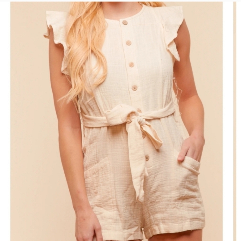 NWT Neutral Button-Up Romper with Pockets